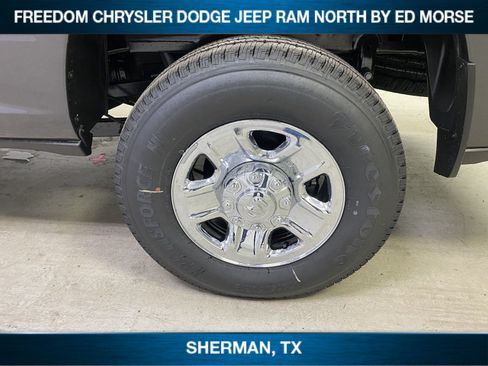 New 2024 RAM 2500 Tradesman w/ Chrome Appearance Group AWD/4WD image 26