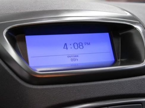 Used 2011 Hyundai Genesis 2.0T RWD image 18