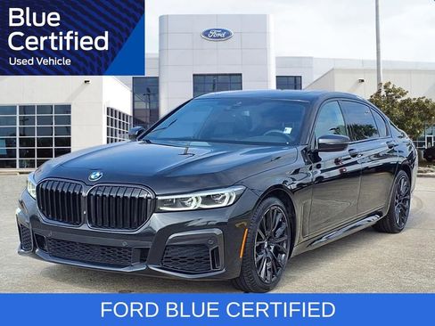 Used 2021 BMW 740i w/ M Sport Package RWD image 1