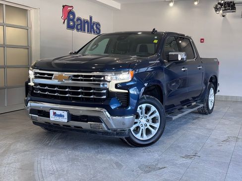 Used 2022 Chevrolet Silverado 1500 LTZ w/ LTZ Premium Package image 2