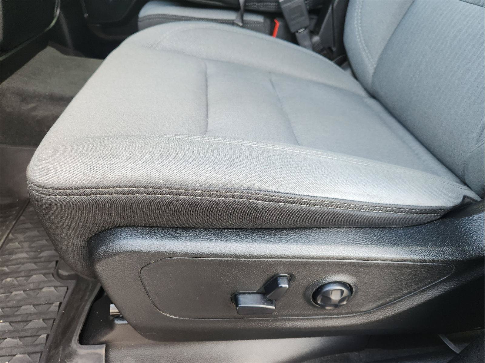 Used 2020 RAM 1500 Big Horn AWD/4WD image 24