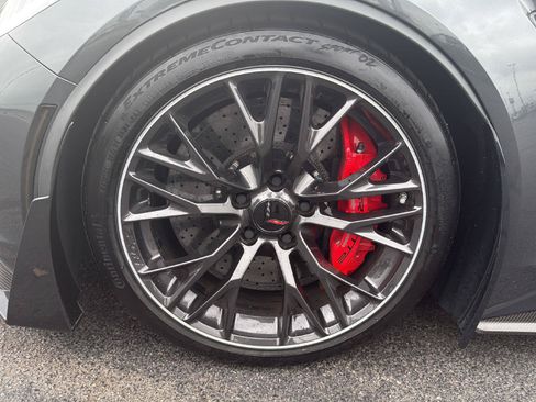 Used 2017 Chevrolet Corvette Z06 RWD image 25