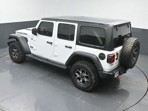 Used 2018 Jeep Wrangler Unlimited Rubicon AWD/4WD image 28