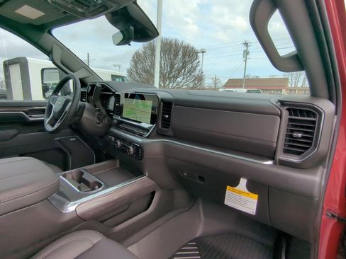 New 2026 Chevrolet Silverado 2500 LTZ w/ LTZ Premium Package AWD/4WD image 30