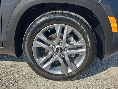 Used 2022 Kia Seltos S FWD image 25