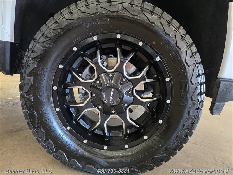 Used 2022 GMC Sierra 2500 Denali w/ Denali Ultimate Package AWD/4WD image 14