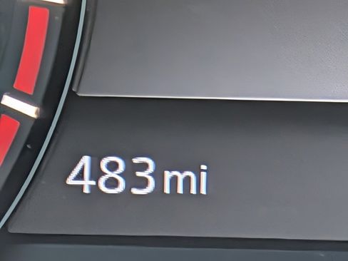 Used 2025 Nissan Frontier PRO-4X w/ Black Accent Package image 17