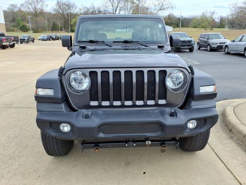 Used 2021 Jeep Wrangler Sport image 2