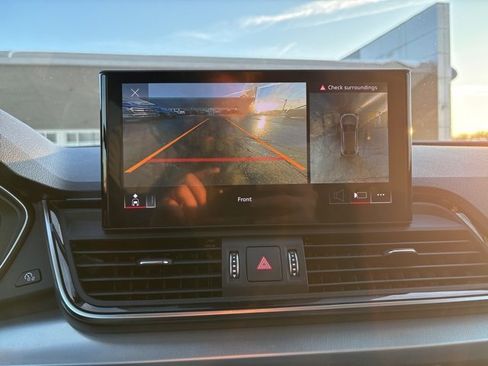 Used 2022 Audi Q5 2.0T Premium Plus w/ Premium Plus Package image 28