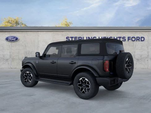 New 2025 Ford Bronco Outer Banks w/ Matte Film Protection Package AWD/4WD image 4