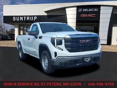 New 2025 GMC Sierra 1500 Pro w/ Trailering Package