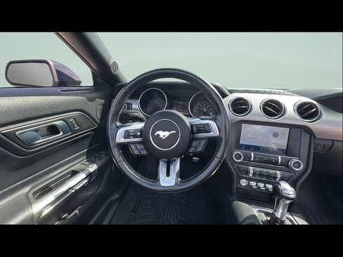 Used 2021 Ford Mustang Premium RWD image 20