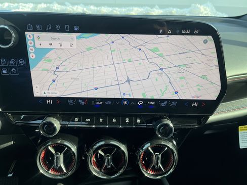 Used 2025 Chevrolet Blazer EV RS image 27