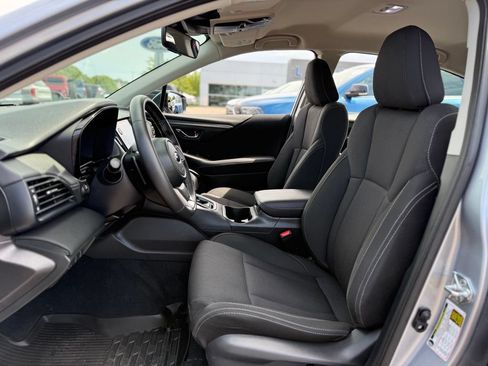 Used 2025 Subaru Legacy Premium AWD/4WD image 6