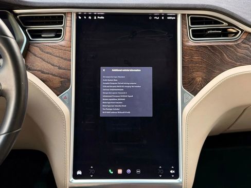 Used 2017 Tesla Model X 100D image 15