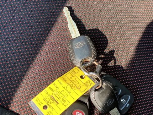 Used 2007 Kia Rio5 SX w/ PWR Pkg FWD image 27