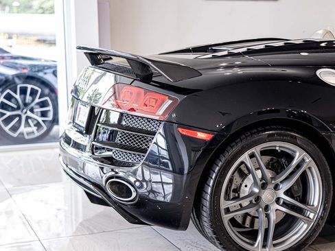 Used 2012 Audi R8 V10 AWD/4WD image 13
