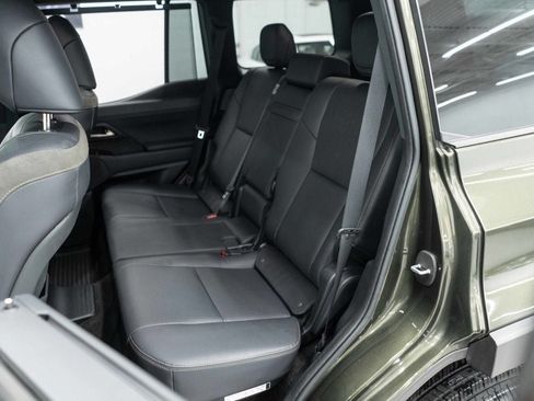 Used 2024 Lexus GX 550 AWD/4WD image 33