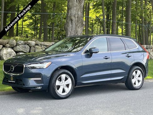 Used 2022 Volvo XC60 B5 Momentum AWD/4WD image 1