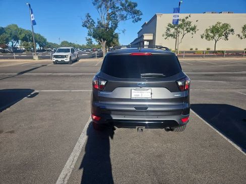 Used 2017 Ford Escape SE w/ Equipment Group 201A AWD/4WD image 6