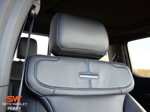 New 2026 Ford F350 Platinum w/ FX4 Off-Road Package image 21