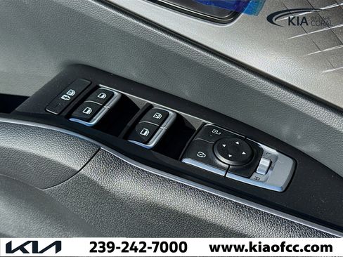 New 2026 Kia Sorento S image 22