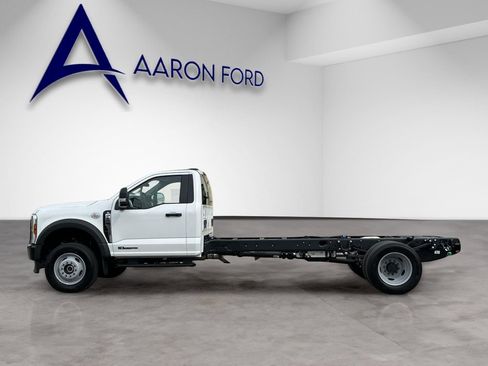 New 2026 Ford F600 4x4 Regular Cab Super Duty image 3