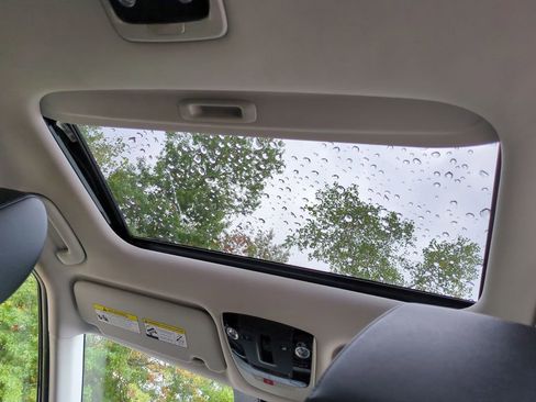 Used 2024 Kia Seltos EX image 18