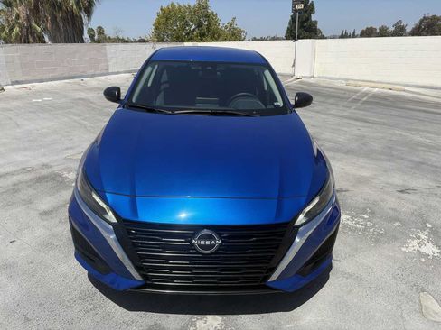 Used 2025 Nissan Altima 2.5 SV FWD image 25
