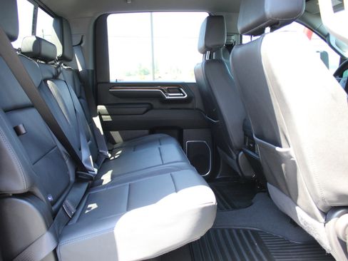 Used 2025 Chevrolet Silverado 3500 LT w/ Trail Boss Package AWD/4WD image 30