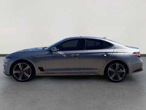 Used 2025 Genesis G70 3.3T Advanced image 2