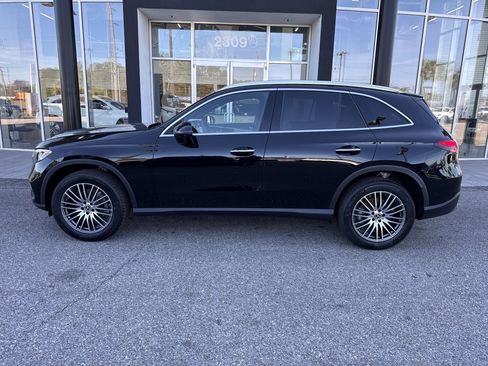 New 2026 Mercedes-Benz GLC 300 image 2