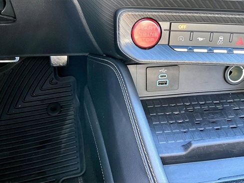 Used 2024 Ford Mustang Premium image 15