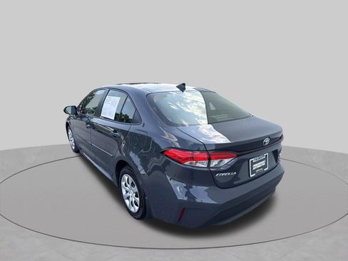 Used 2025 Toyota Corolla LE FWD image 6
