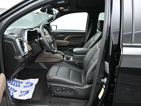 New 2026 GMC Canyon Denali image 11