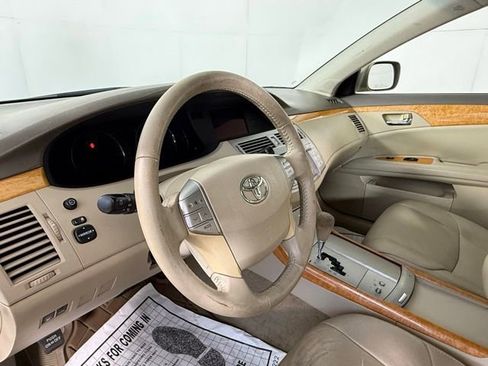Used 2005 Toyota Avalon XLS FWD image 17