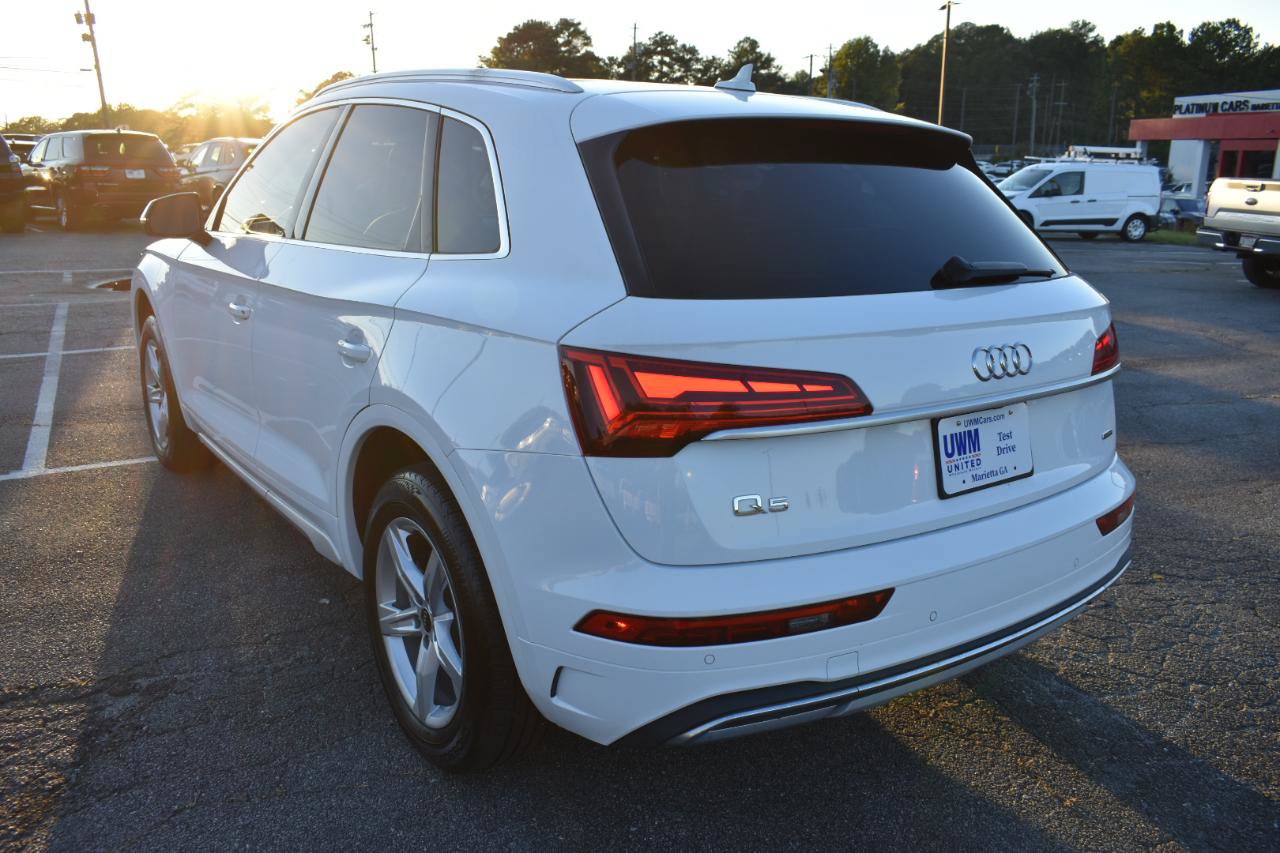 Used 2021 Audi Q5 2.0T Premium w/ Convenience Package AWD/4WD image 8