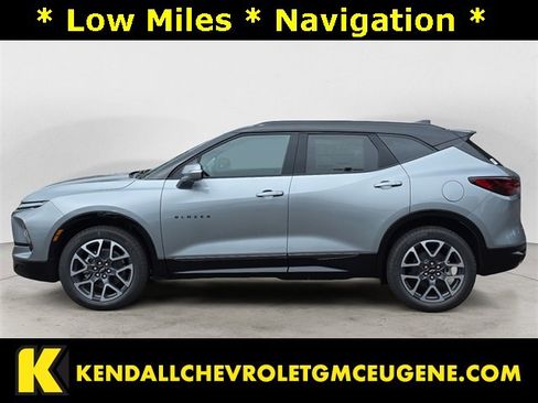 Used 2025 Chevrolet Blazer RS w/ Driver Confidence II Package image 2