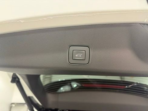 New 2026 Chevrolet TrailBlazer RS w/ Convenience Package image 8