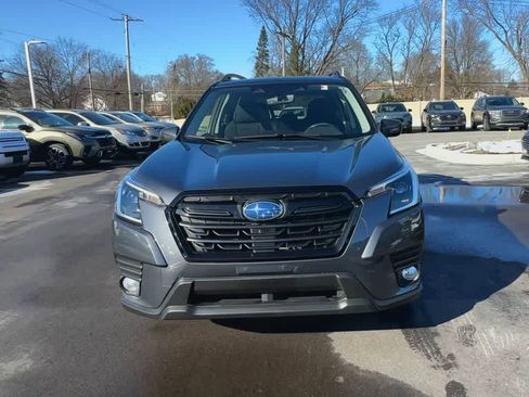 Certified 2023 Subaru Forester Premium image 3