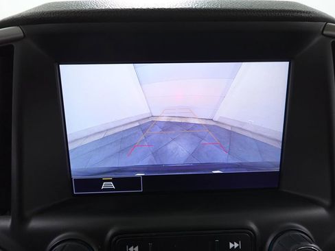 Used 2024 GMC Terrain AT4 image 18