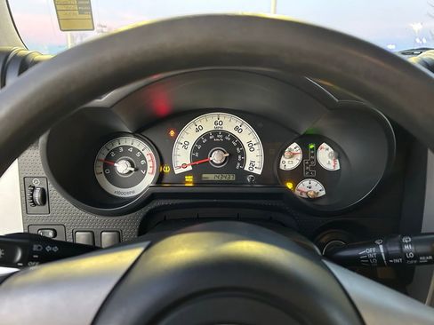 Used 2008 Toyota FJ Cruiser 4WD image 12