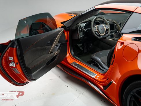 Used 2019 Chevrolet Corvette ZR1 RWD image 36