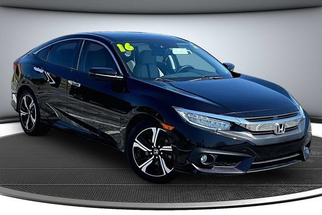 Used 2016 Honda Civic Touring image 3