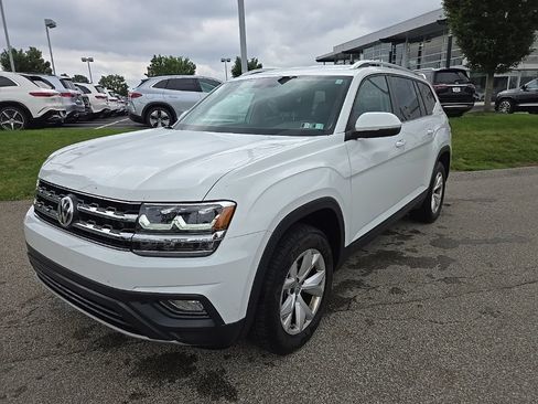 Used 2019 Volkswagen Atlas SE w/ Towing Package AWD/4WD image 9