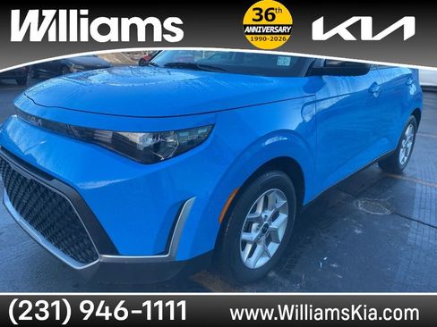 Used 2025 Kia Soul S image 7