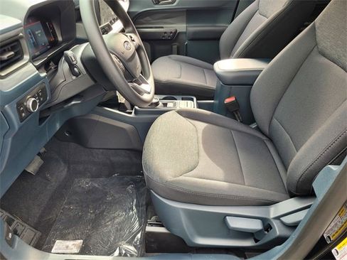 New 2025 Ford Maverick XL image 21