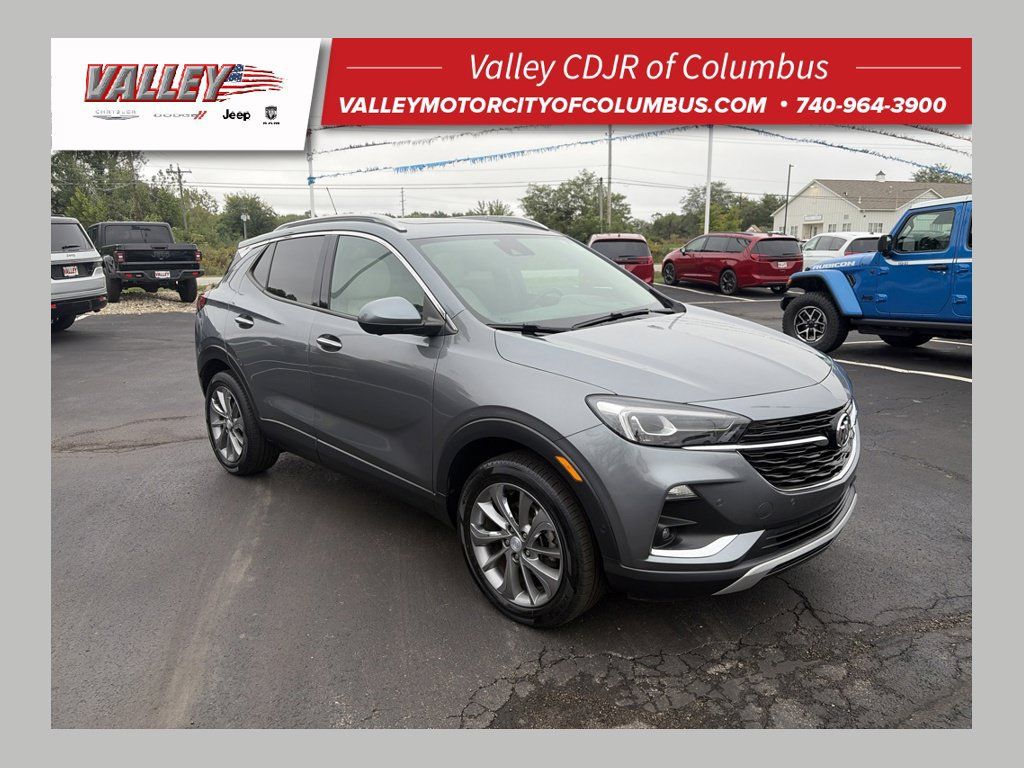 Used 2021 Buick Encore GX Essence w/ Advanced Technology Package AWD/4WD image 1