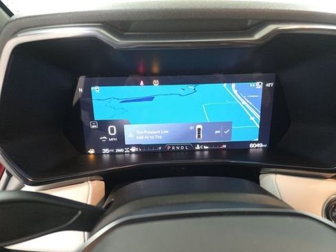 Used 2024 GMC Canyon AT4X image 12