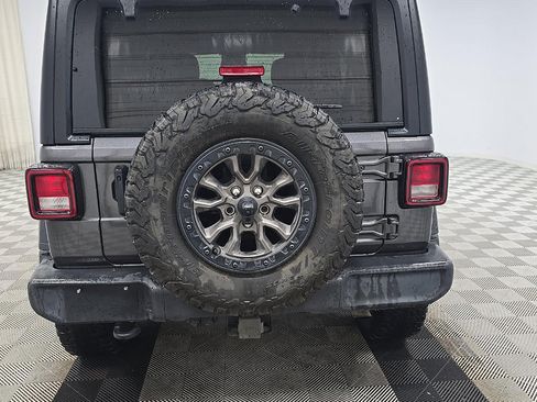 Used 2024 Jeep Wrangler Unlimited Sport AWD/4WD image 6